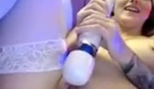 blonde gros seins masturbation fac jouet webcam tout droit
